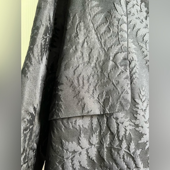 Dana Buchman Embossed Fern Silk Coat - Picture 7 of 10